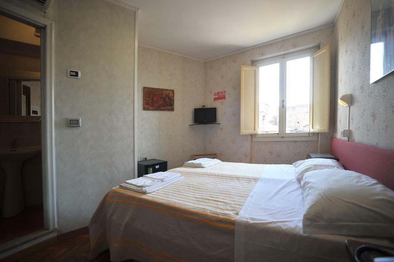 Albergo Fiorentino Sansepolcro Exterior photo